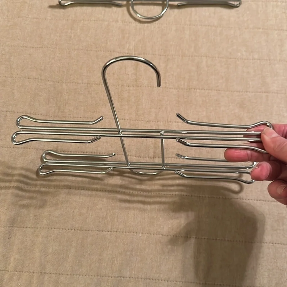Hangers (2) for Ties